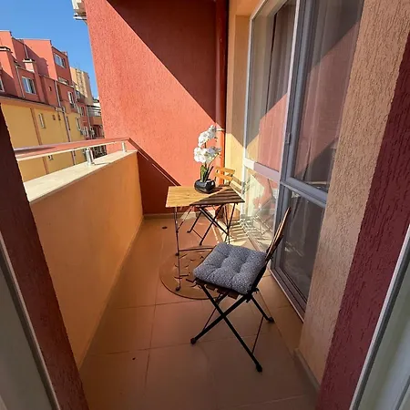 Delux 2 - модерен до стария град и източната порта * 普罗夫迪夫