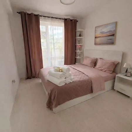 Delux 2 - модерен до стария град и източната порта Appartamento Plovdiv